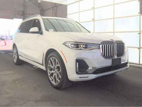 Used 2021 BMW X7 xDrive40i AWD/4WD image 4