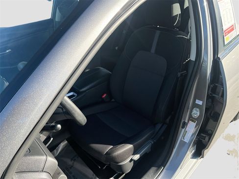 Used 2023 Nissan Sentra SV image 18