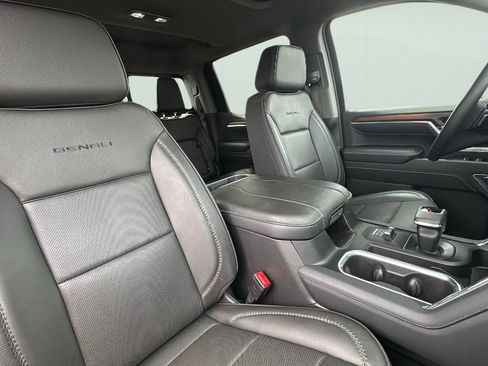 Used 2024 GMC Sierra 1500 Denali w/ Denali Reserve Package AWD/4WD image 22