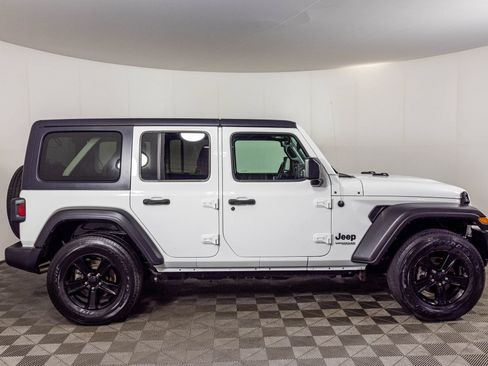 Used 2022 Jeep Wrangler Unlimited Sport AWD/4WD image 13