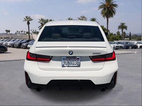 Used 2025 BMW 330i Sedan w/ M Sport Package RWD image 6