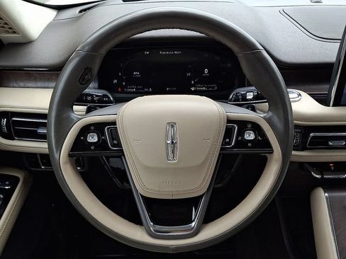 Used 2023 Lincoln Aviator Reserve w/ Equipment Group 201A AWD/4WD image 20