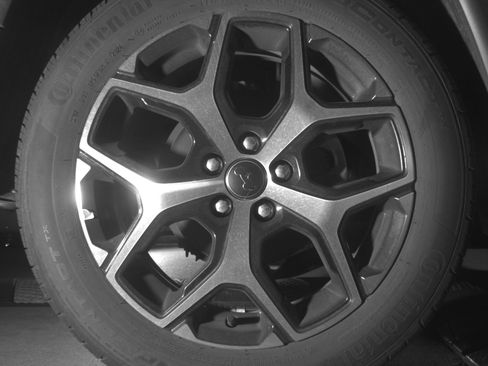 Used 2025 Jeep Compass Limited image 15