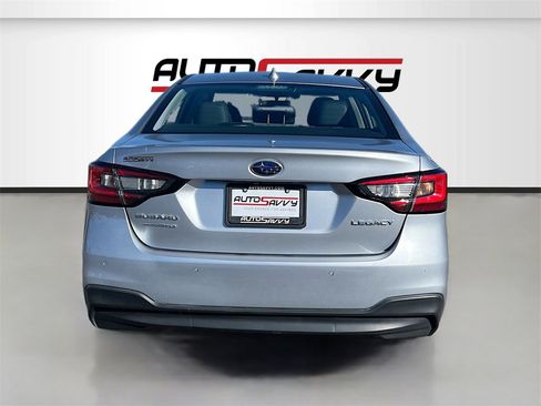 Used 2022 Subaru Legacy Limited image 6