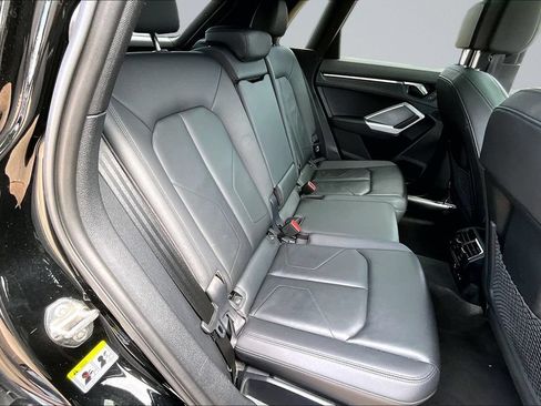 Used 2023 Audi Q3 2.0T Premium AWD/4WD image 26