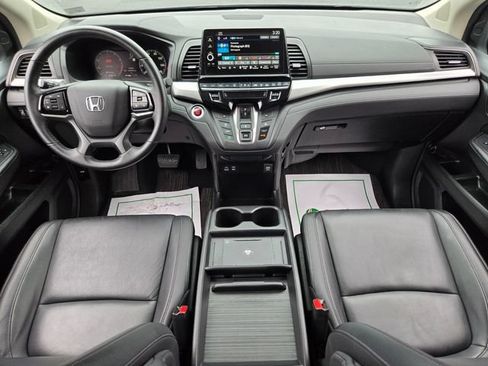 Used 2025 Honda Odyssey EX-L image 13