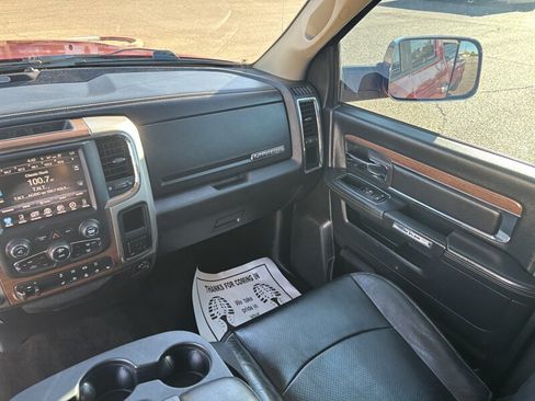 Used 2015 RAM 2500 Laramie w/ Convenience Group AWD/4WD image 22