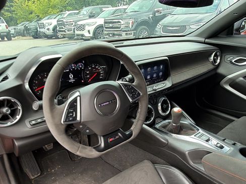 Used 2021 Chevrolet Camaro SS RWD image 22