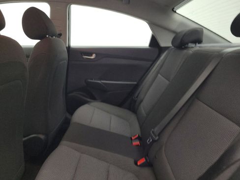Used 2021 Hyundai Accent SE FWD image 18