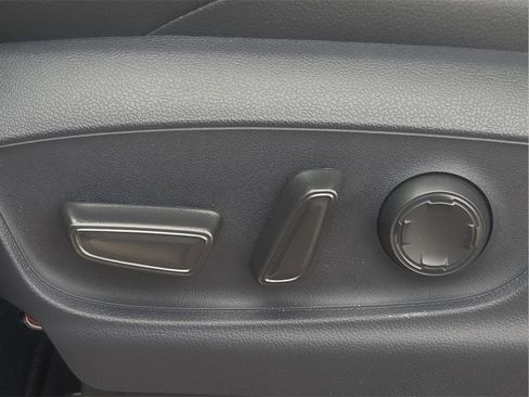 New 2026 Toyota Tacoma Limited image 19