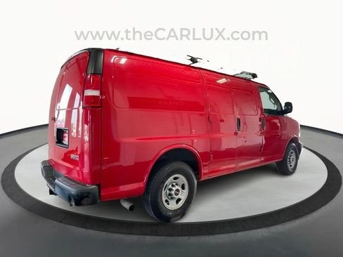 Used 2017 GMC Savana 3500 image 7