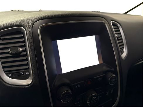 Used 2020 Dodge Durango SXT image 21