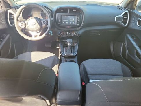 Used 2021 Kia Soul S image 15