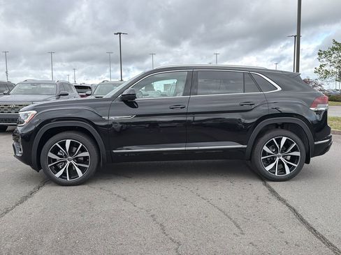 New 2026 Volkswagen Atlas Cross Sport SEL Premium R-Line AWD/4WD image 2