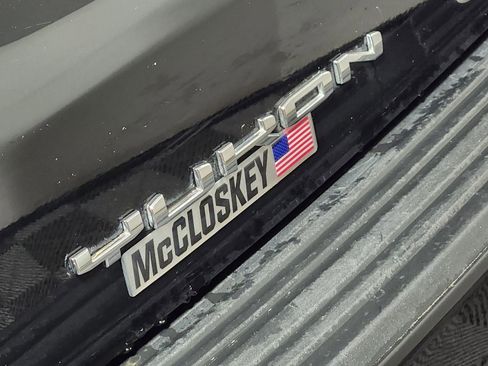 Used 2024 GMC Yukon SLT image 13