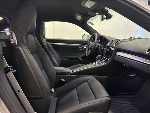 New 2025 Porsche 718 Cayman S image 18