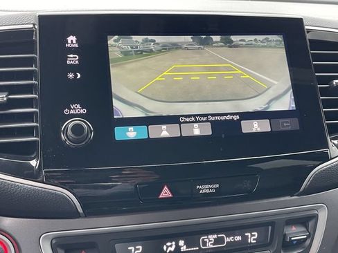 Used 2024 Honda Passport EX-L image 18