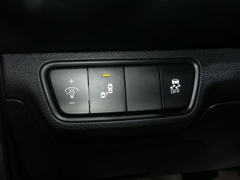 Used 2023 Kia Forte LXS w/ LXS Technology Package FWD image 29