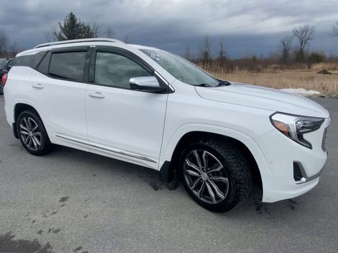 Used 2019 GMC Terrain Denali w/ Advanced Safety Package image 2