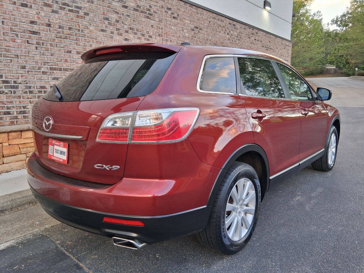 Used 2010 MAZDA CX-9 Touring w/ Moonroof & Bose Audio Pkg FWD image 5