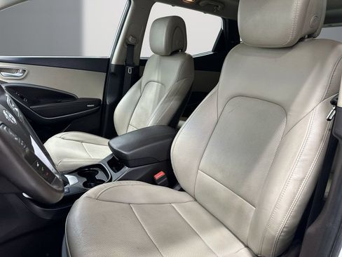 Used 2017 Hyundai Santa Fe Sport w/ 2.4L Tech Package 04 FWD image 13