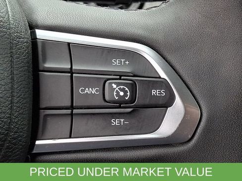 Used 2024 Jeep Compass Latitude AWD/4WD image 21