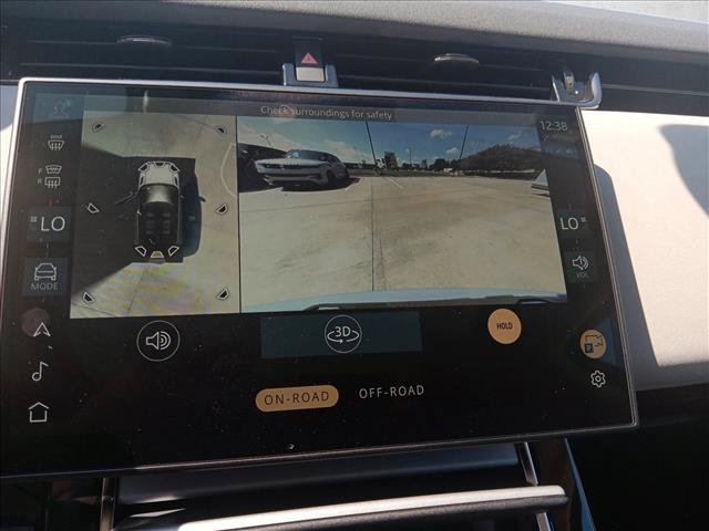 Used 2024 Land Rover Range Rover Evoque S AWD/4WD image 13