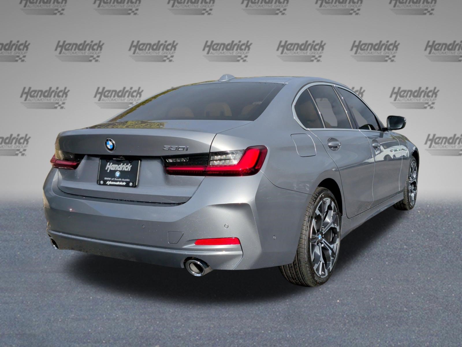 Used 2026 BMW 330i Sedan w/ Premium Package RWD image 7
