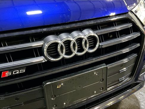 Used 2020 Audi SQ5 Premium Plus w/ Premium Plus Package image 29