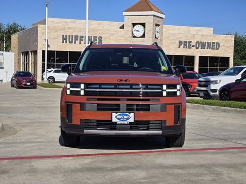 Used 2024 Hyundai Santa Fe XRT image 2