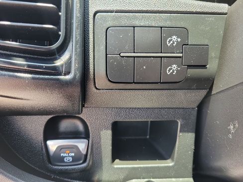 Used 2023 RAM ProMaster 2500 FWD image 21