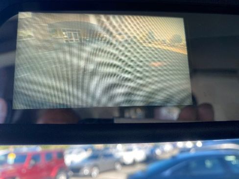 Used 2019 Chevrolet Express 2500 image 26