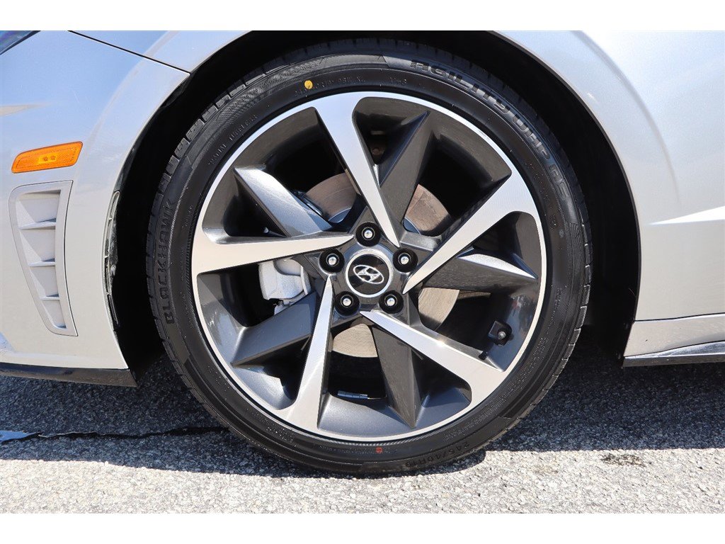 Used 2021 Hyundai Sonata SEL Plus w/ Tech Package FWD image 9