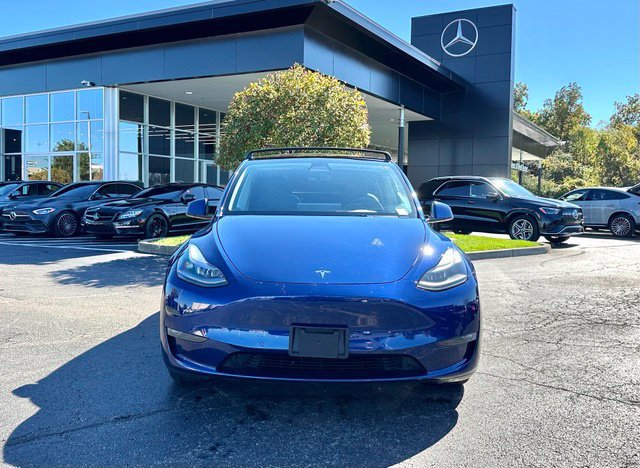 Used 2022 Tesla Model Y Performance AWD/4WD image 2