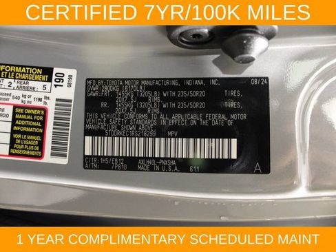 Used 2024 Toyota Sienna XSE w/ XSE Plus Package FWD image 27
