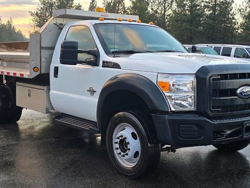 Used 2011 Ford F450 XL w/ Snow Plow Prep Pkg image 4