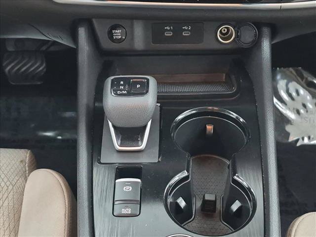 Used 2025 Nissan Rogue SV AWD/4WD image 12