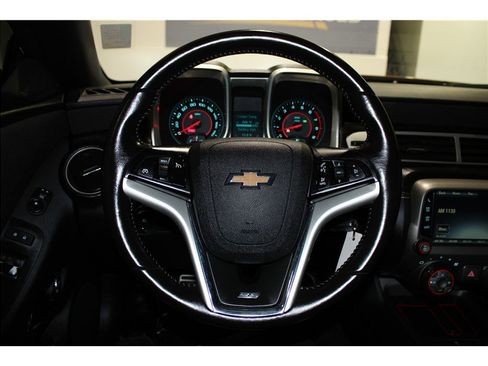 Used 2015 Chevrolet Camaro SS w/ RS Package image 19