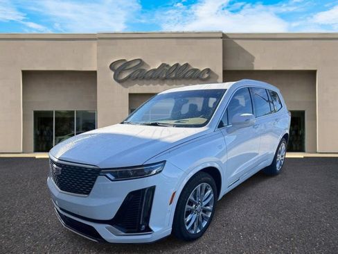 Certified 2024 Cadillac XT6 Premium Luxury w/ Platinum Package FWD image 7