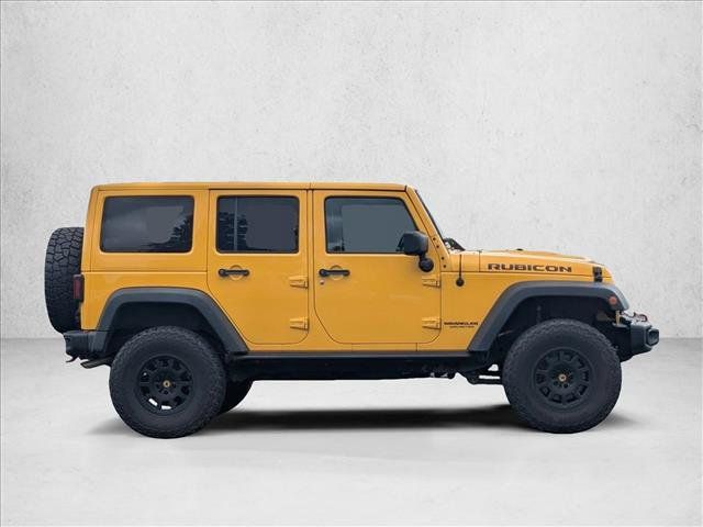 Used 2015 Jeep Wrangler Unlimited Rubicon AWD/4WD image 4