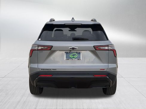 Used 2025 Chevrolet Equinox RS AWD/4WD image 4