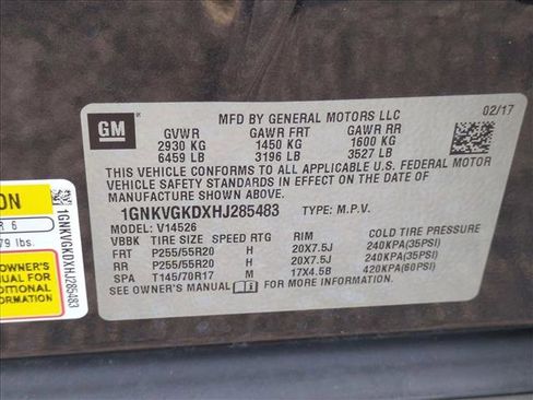 Used 2017 Chevrolet Traverse LT w/ Style and Technology Package image 14