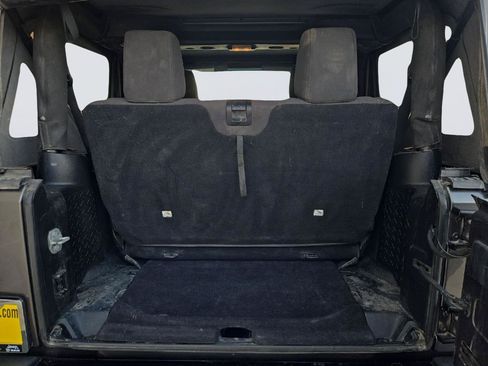 Used 2014 Jeep Wrangler Sport AWD/4WD image 23
