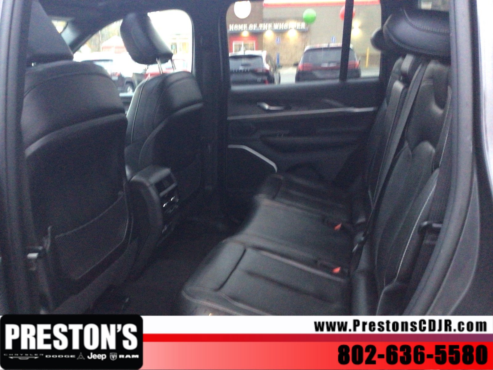 Used 2024 Jeep Grand Cherokee Limited 4xe AWD/4WD image 18