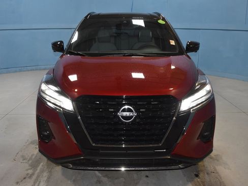 Used 2024 Nissan Kicks SR w/ SR Premium Package image 20