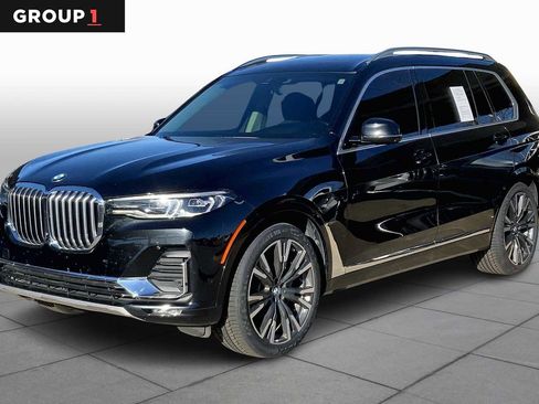 Used 2020 BMW X7 xDrive40i w/ Cold Weather Package image 1