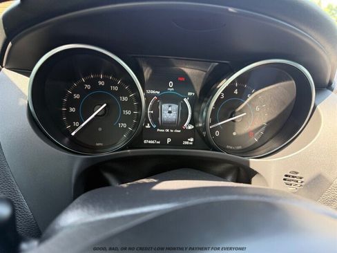 Used 2017 Jaguar F-PACE Prestige AWD/4WD image 12