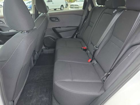 Used 2023 Nissan Rogue S FWD image 29