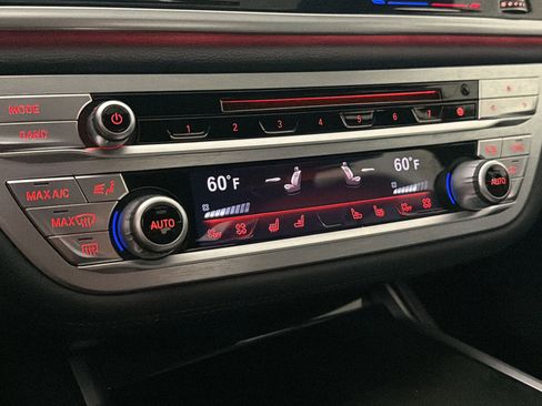 Used 2020 BMW 740i w/ M Sport Package RWD image 16