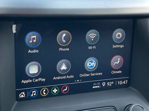 Used 2022 GMC Acadia SLE w/ Driver Convenience Package FWD image 24
